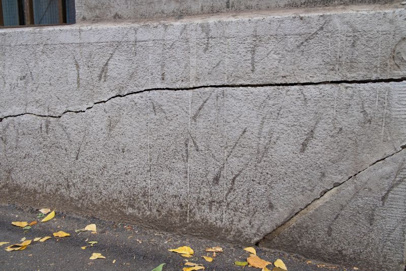 Foundation Crack Repair in De Leon Springs, FL